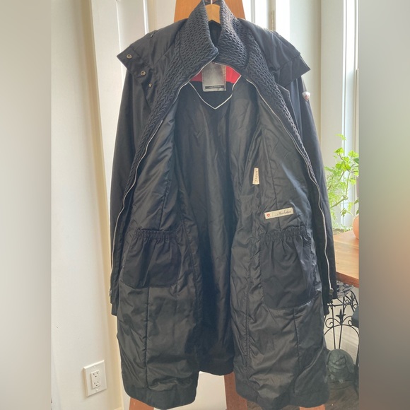 Post Card Luxury Sportswear Black Winter Jacket - Picture 7 of 8